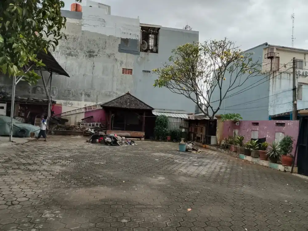 Disewakan lahan daerah condet raya cocok untuk usaha