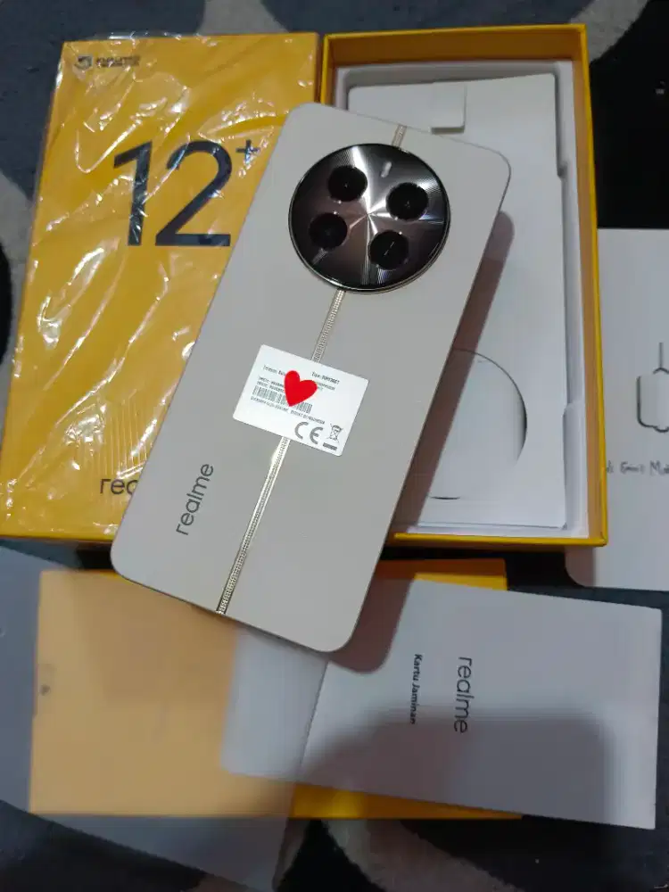 REALME 12 PLUS 5G LENGKAP FULLSET