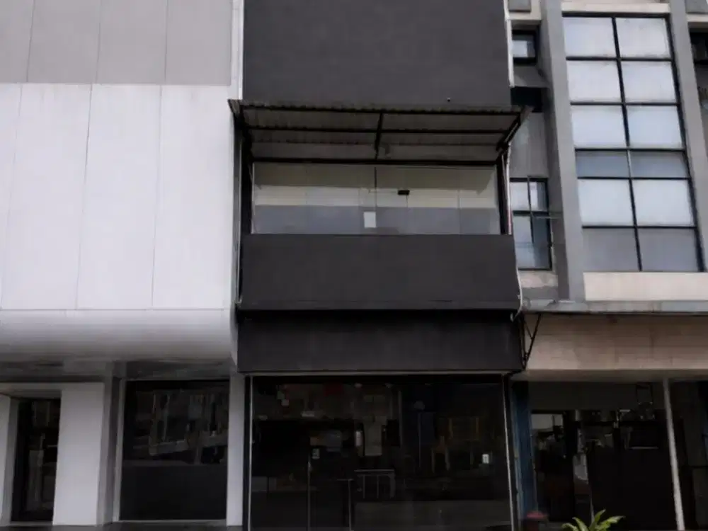 Disewakan Cepat Ruko Sektor 1a Jl Boulevard Gading Serpong