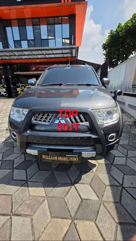 Mitsubishi Pajero Exceed Matic Tahun 2011 Kondisi Mulus Terawat