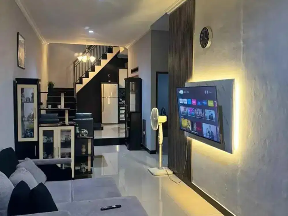 Rumah Cantik Murah di Berlian Pinang Dekat Alam Sutera 2 Lantai