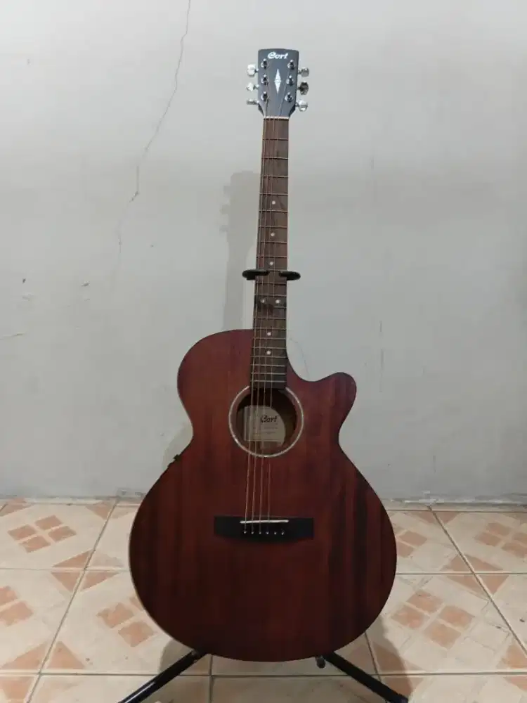 Gitar acoustic muluuus