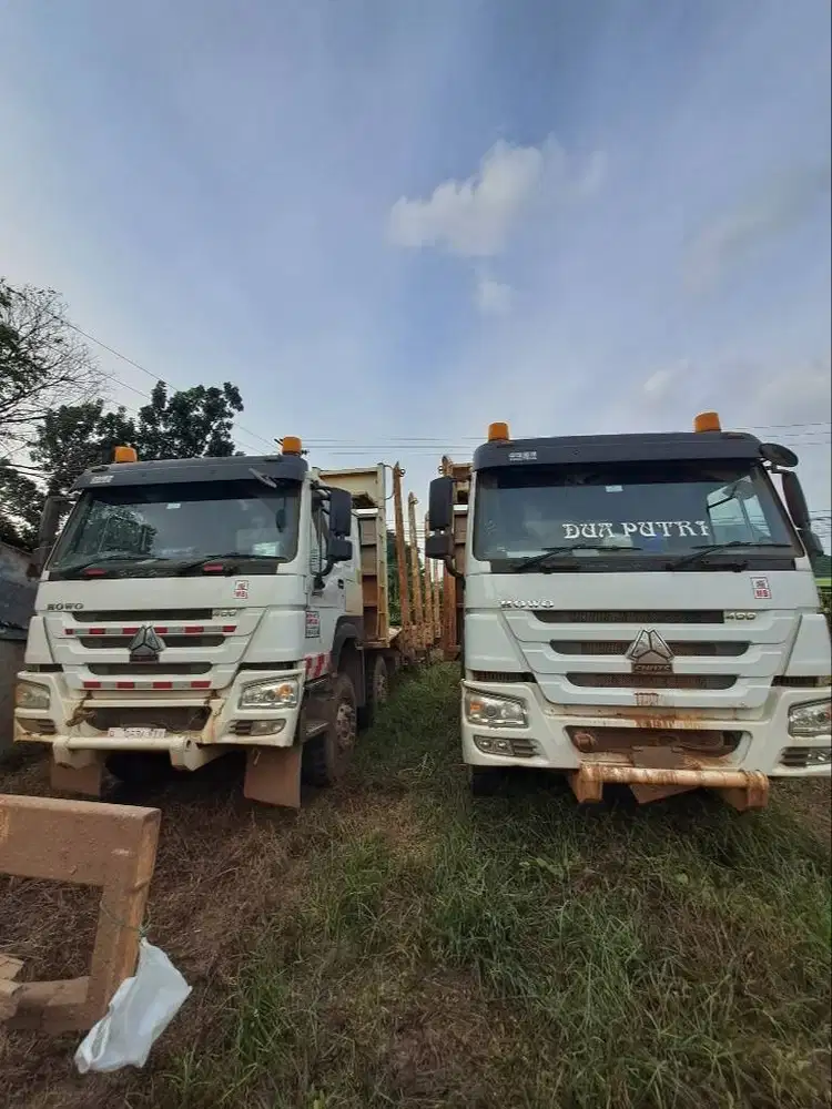 JUAL 4 UNIT SINOTRUK HOWO LOGGING TRUCK TAHUN 2023 - KONDISI AS IS