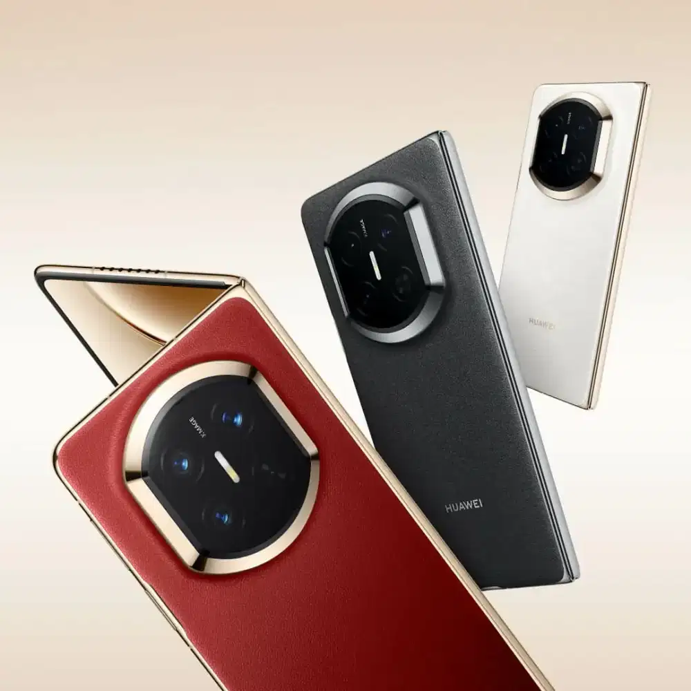 Huawei Mate X7 Free Huawei Watch GT5 Pro