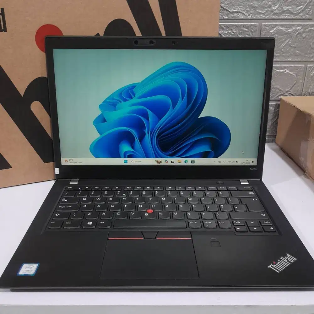 Lenovo Thinkpad T480s Touchscreen core i5 Gen 8 RAM 8GB SSD 256GB Ori