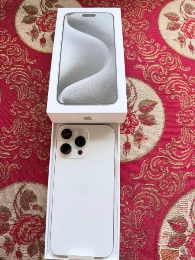 IPHONE 15 PRO MAX 256GB WHITE