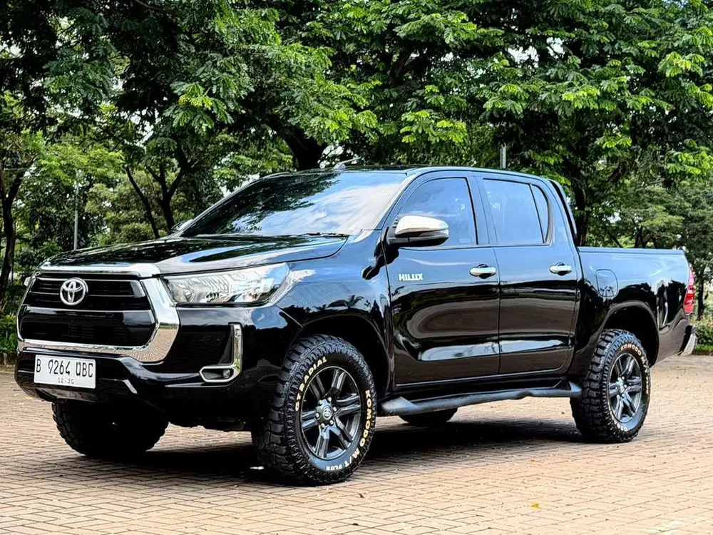 Toyota Hilux G Rocco 2020 4x4 MT