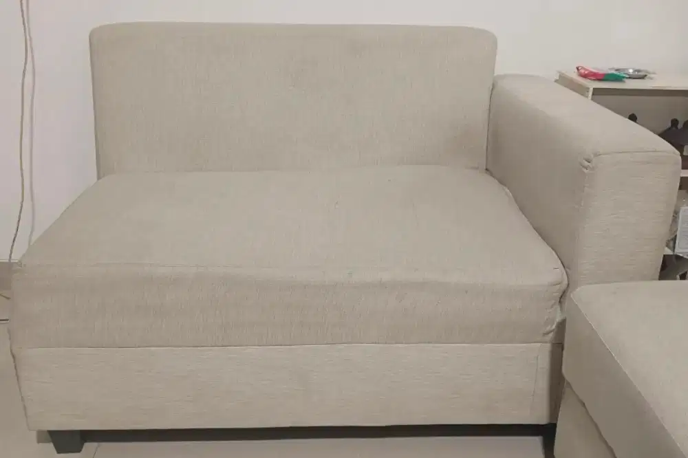 Sofa sepasang sesuai gambar