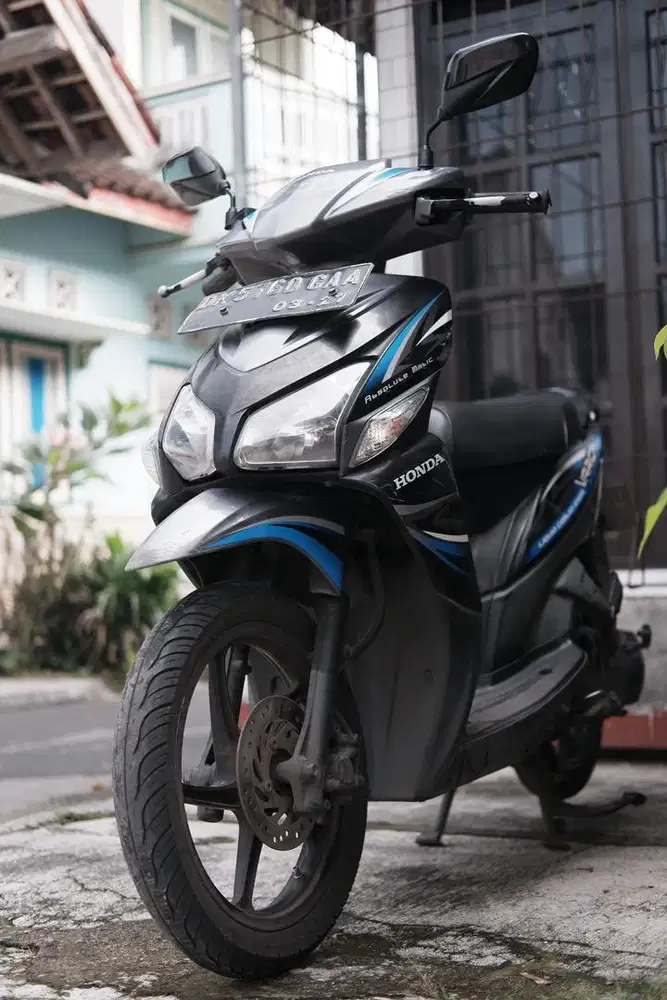VARIO 110 KARBU A/T 2012 (BIRU)