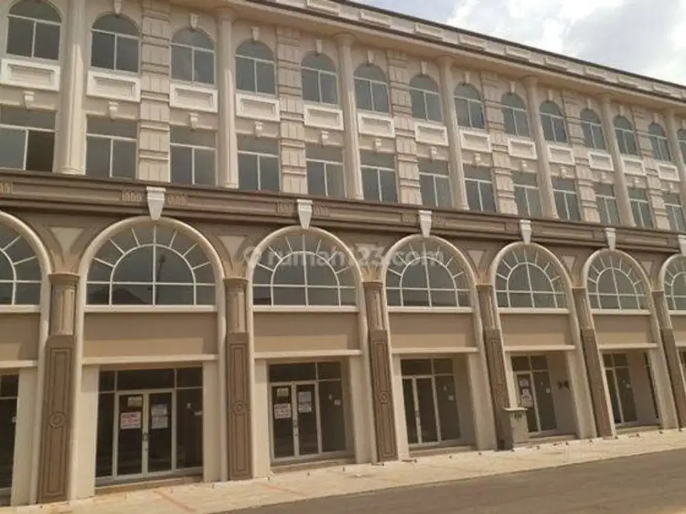 Di sewakan murah ruko green lake