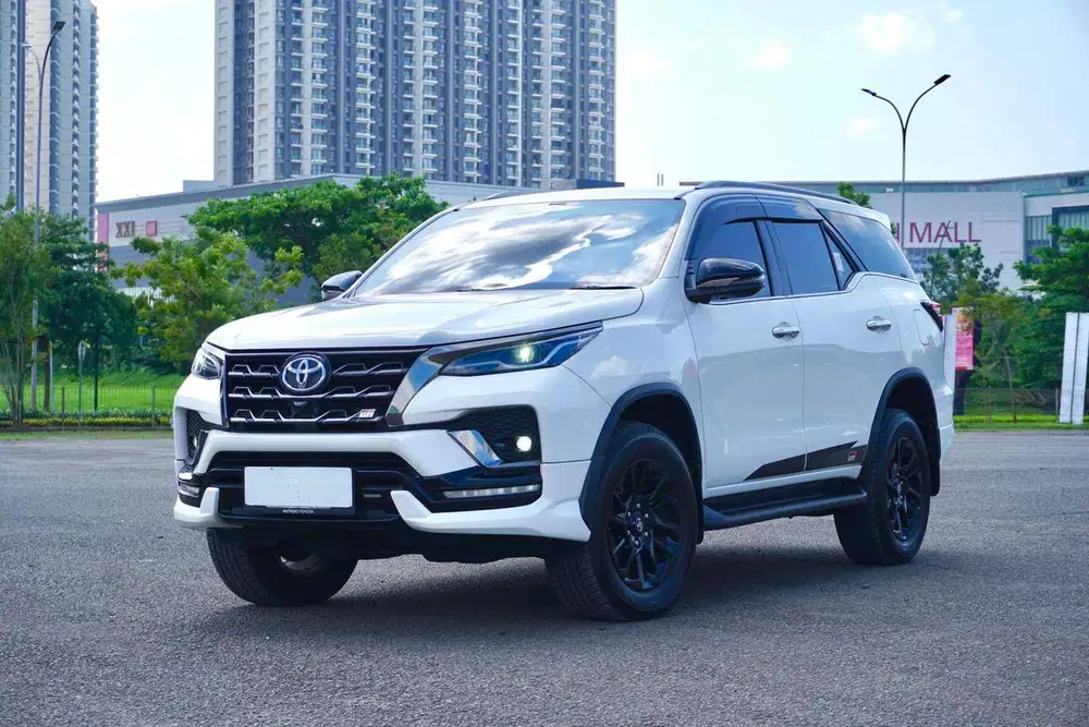 Toyota Fortuner 2.8  GR Sport 1GD Turbo Diesel 2022