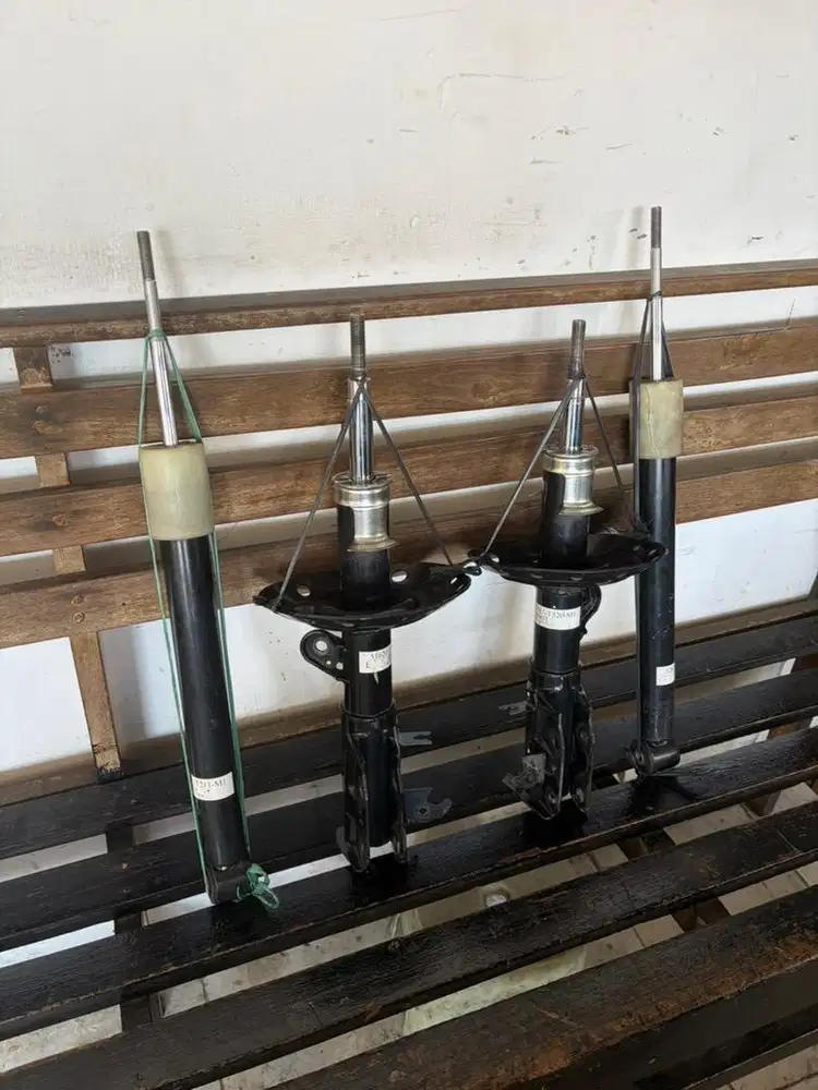 JUAL CEPAT SHOCKBREAKER DEPAN BELAKANG JAZZ RS 2015 COPOTAN