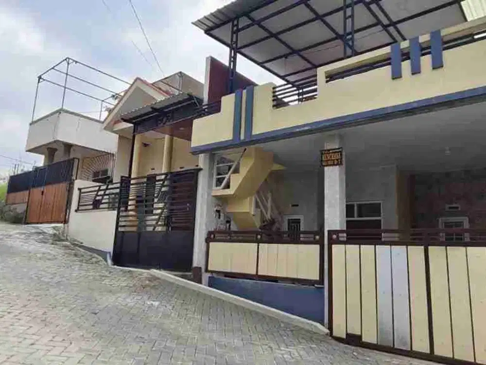 Rumah Villa Kafe Paolo Oro-Oro Ombo Kota Batu