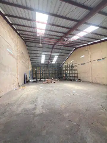 Gudang Dijual / Disewakan Gudang / Sewa Gudang di Paal Merah Jambi