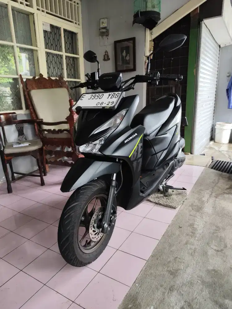 NEW BEAT STREET 2024 LOW KM 2RB