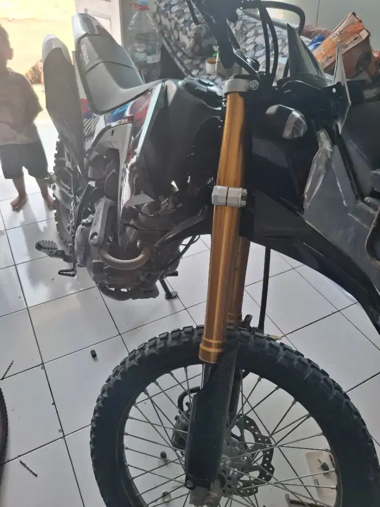 Crf New 2025 km rendah