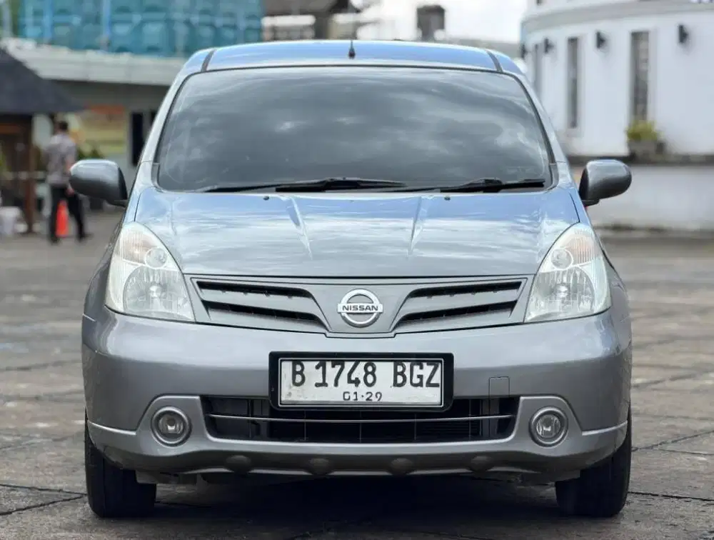 Grand Livina XV 2012 AT