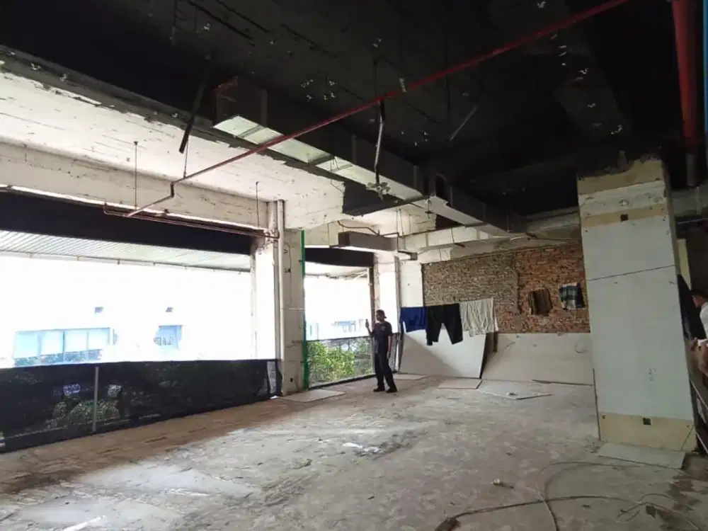 Disewakan Retail Space Pasar Raya Blok M Kebayoran Baru Jakarta Selatan