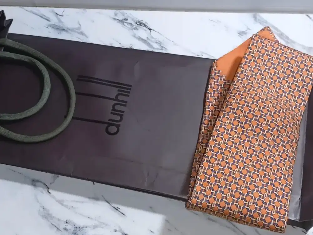 DASI PRIA Merk DUNHILL