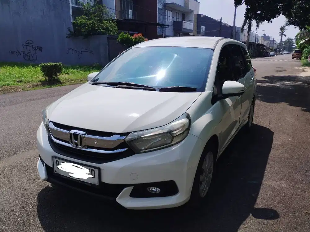 mobilio facelift E a/t ,jrg pakai,tgn 1 dr baru,terawat