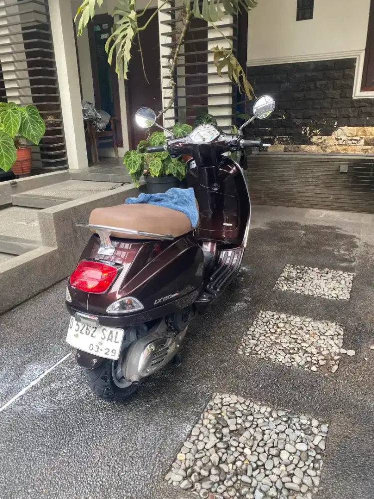 Vespa LX 150 3v ie 2013