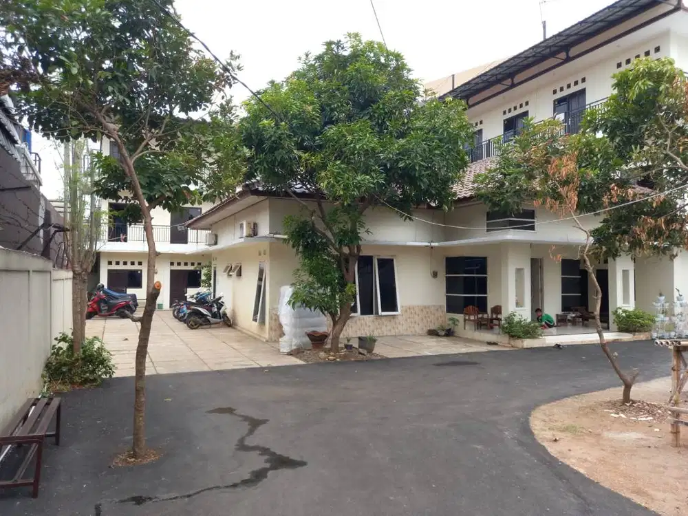 Dwi Kost, Kost murah nyaman, aman, strategis, ekslusif, 42 kamar