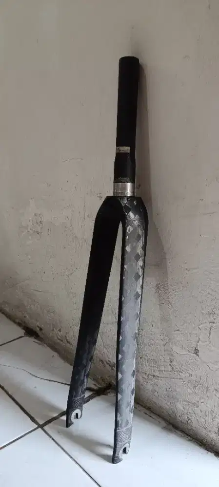 fork sepeda balap roadbike