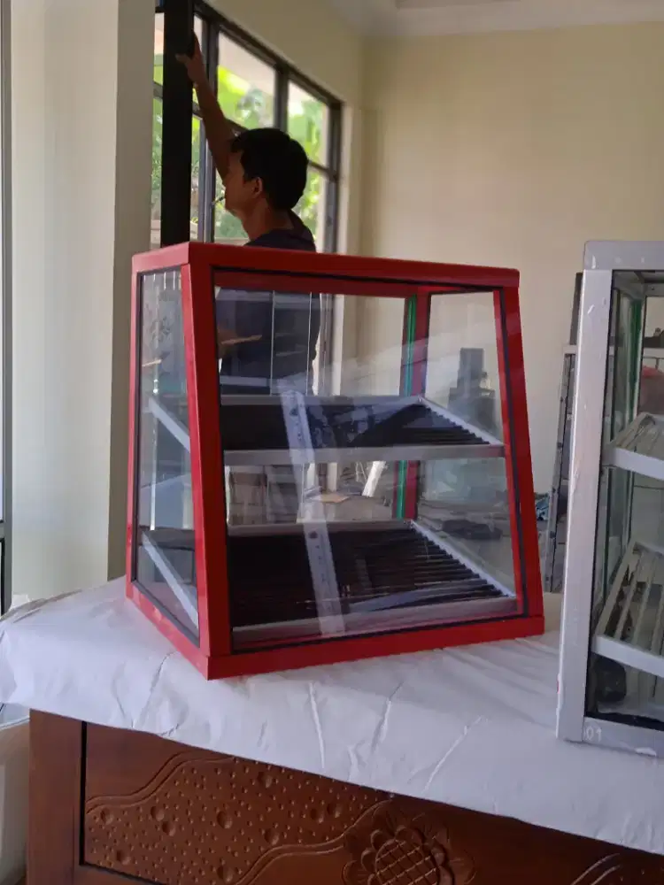 Etalase fried chicken & gorengan