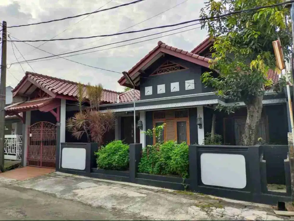 Dijual Rumah Dua Lantai di Perumahan Pondok Jaya, Bintaro