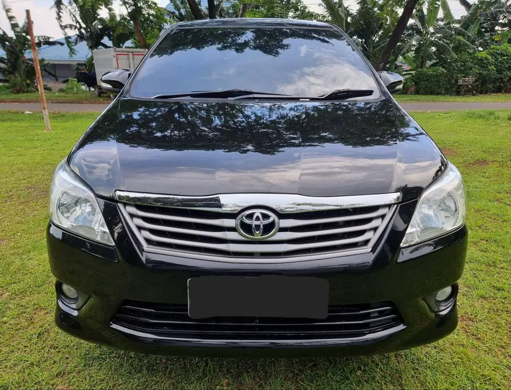 INNOVA G MATIC BENSIN 2012 2011 ORISINILAN MULUS PRIBADI SIAP PAKAI