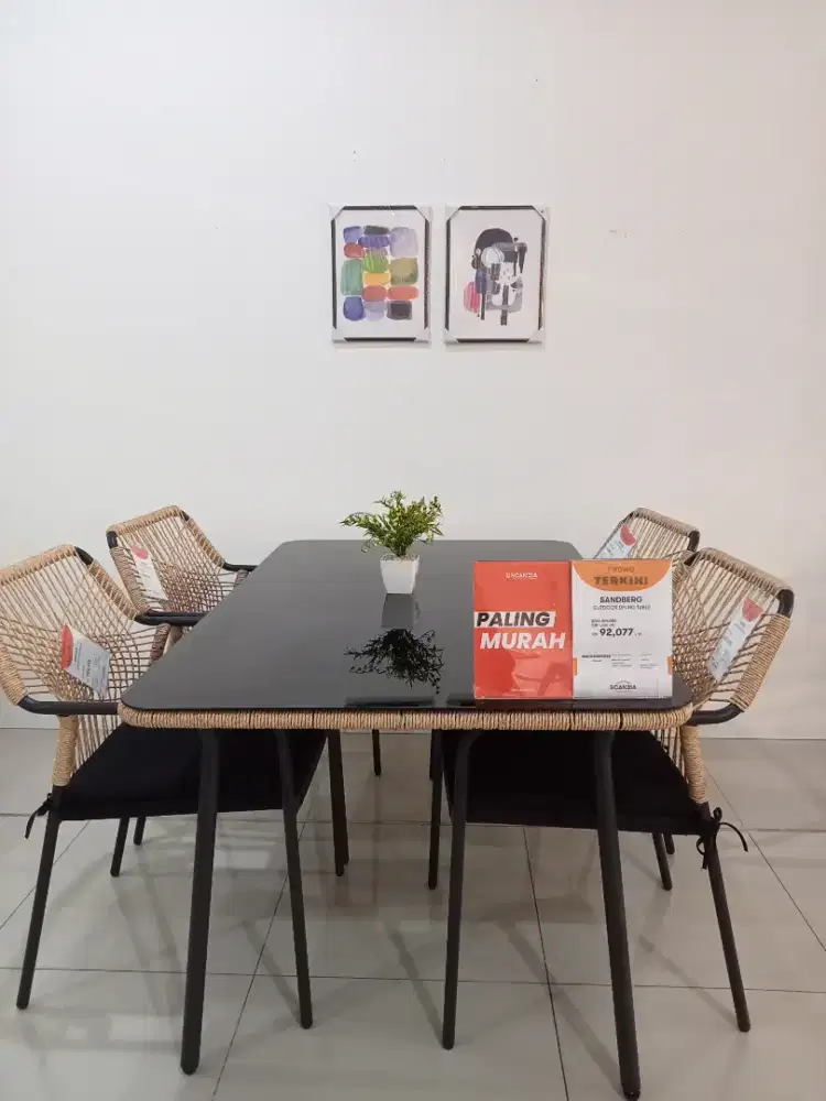 Kredit Outdoor Dining Table Beige Black Scandia