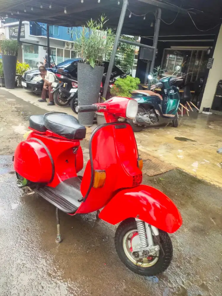 Vespa PS 150 SE Strada