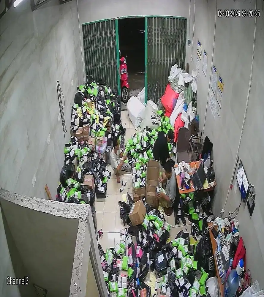 DIBUTUHKAN KURIR PICK UP, SORTIR BARANG, DAN BAGING