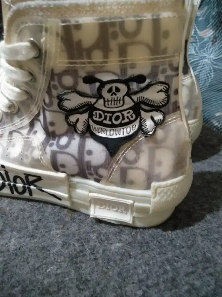 Dior sepatu sneaker keren ori