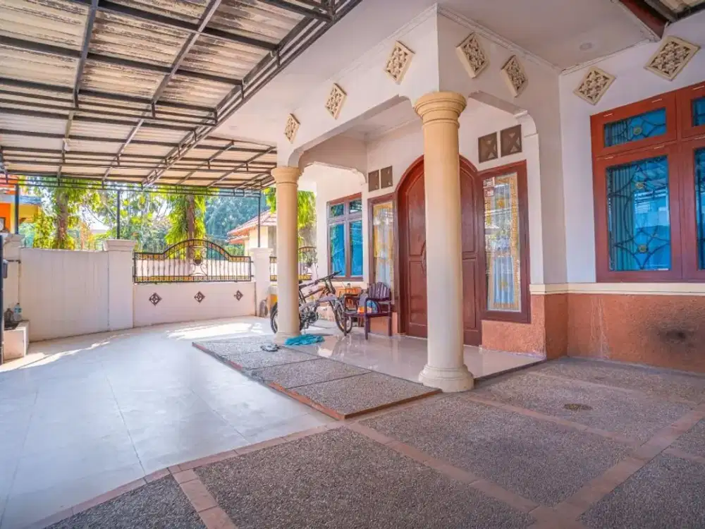 Dijual Rumah Hook Full-Furnished di Taman Harapan Baru, Bekasi