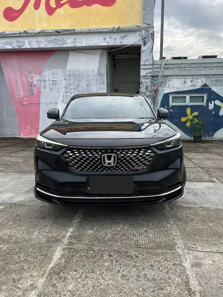 DP 35JT HONDA HR-V HRV RS AT MATIC AUTOMATIC 2022 GOOD CONDITION HITAM