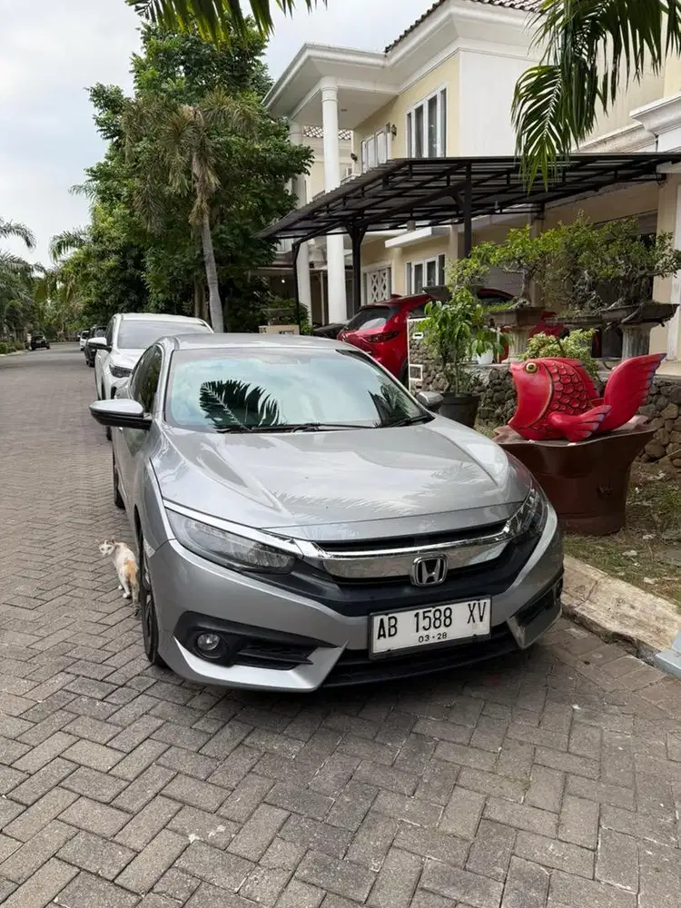 Honda Civic Turbo ES 2016 antik istimewa 1.5 CVT