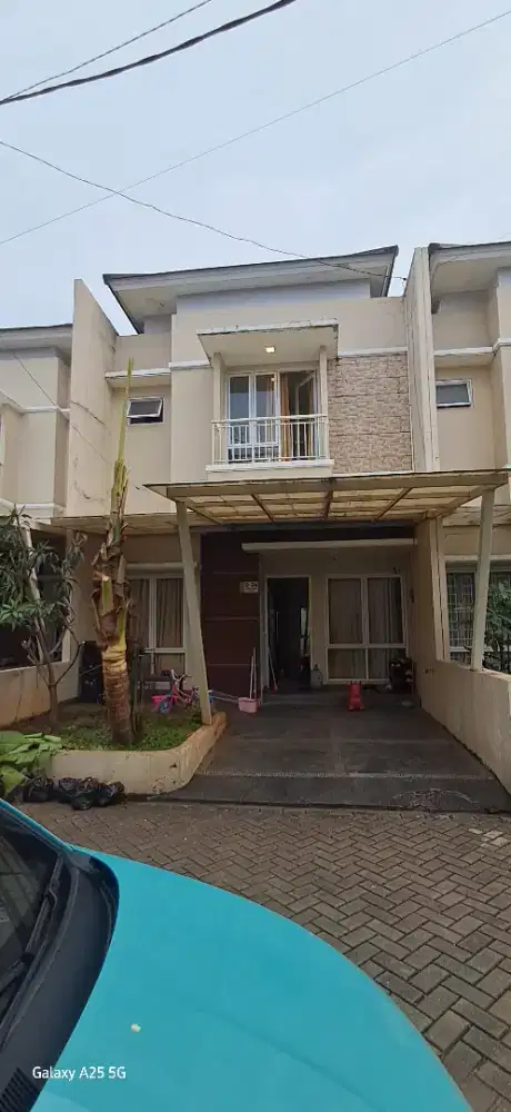DISEWAKAN RUMAH 2 LANTAI GREEN BINTARO INDAH