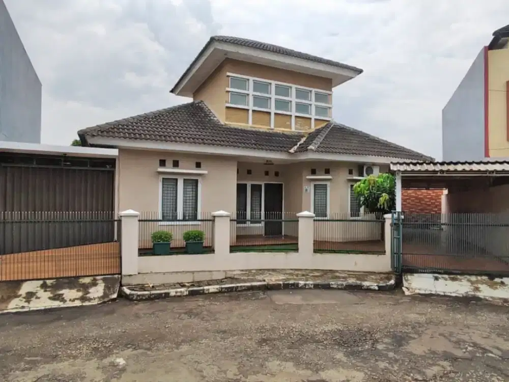 Rumah Nyaman di Graha Raya Bintaro - Lokasi Strategis, Lingkungan Asri