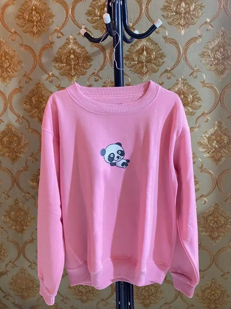 Preloved C&D Crewneck Sweater Pink Panda