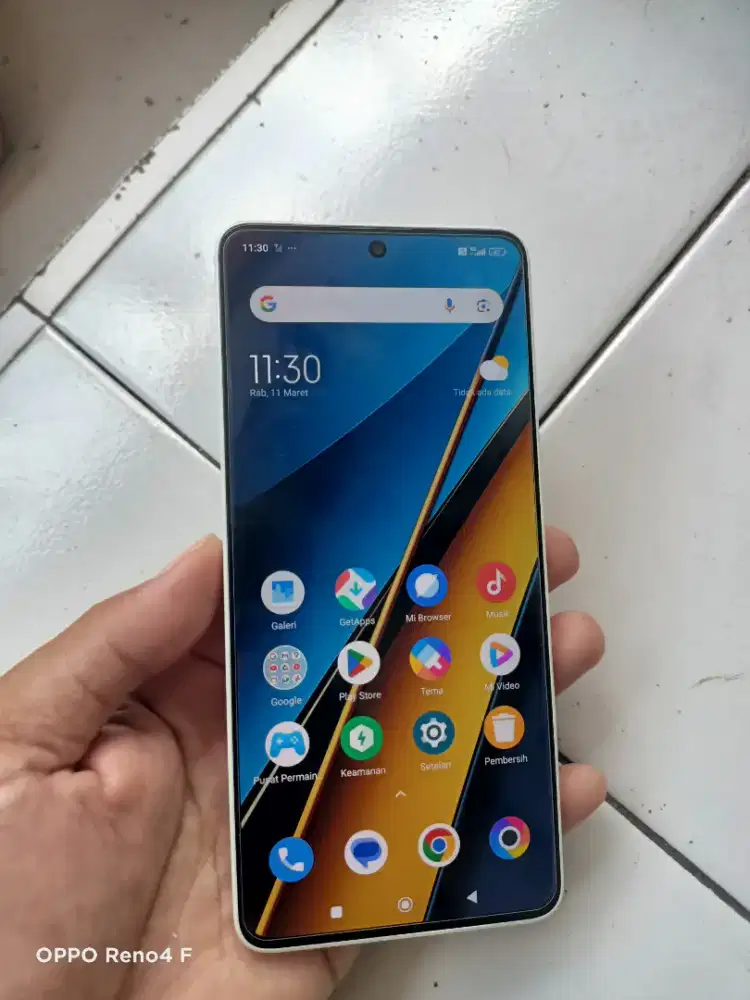 Poco x6 5g ram 12+4/256