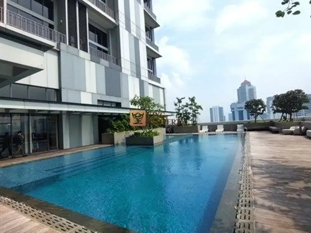 Terletak di kawasan strategis Pancoran! Disewakan unfurnished soho (shop house) splendor Pancoran cocok untuk hunian maupun kantor