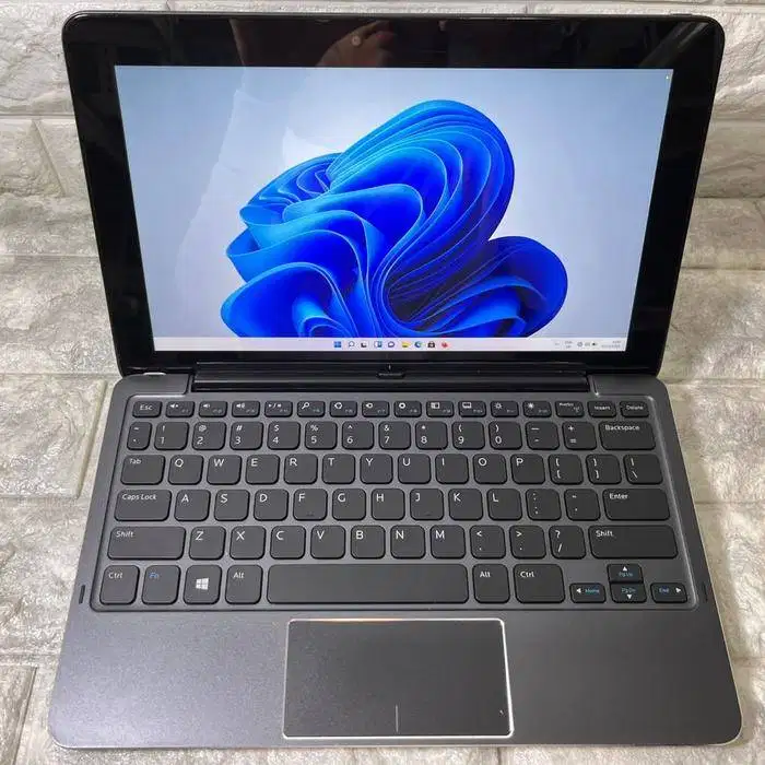 Laptop Tablet Dell Latitude 5175 touchscreen 2 in 1 *RWO