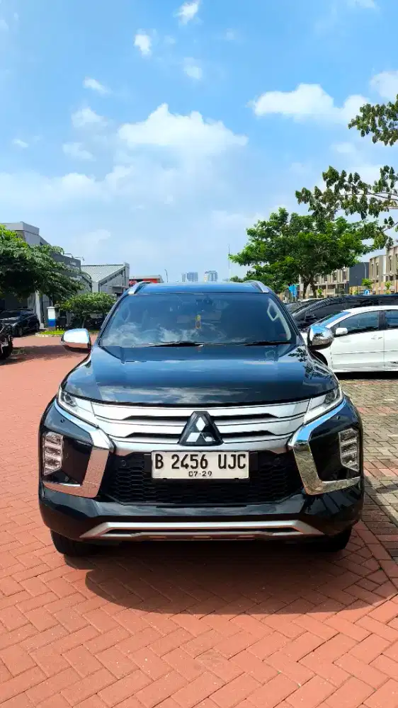 PAJERO DAKAR ULTIMATE 4X2 2024 LIKE NEW