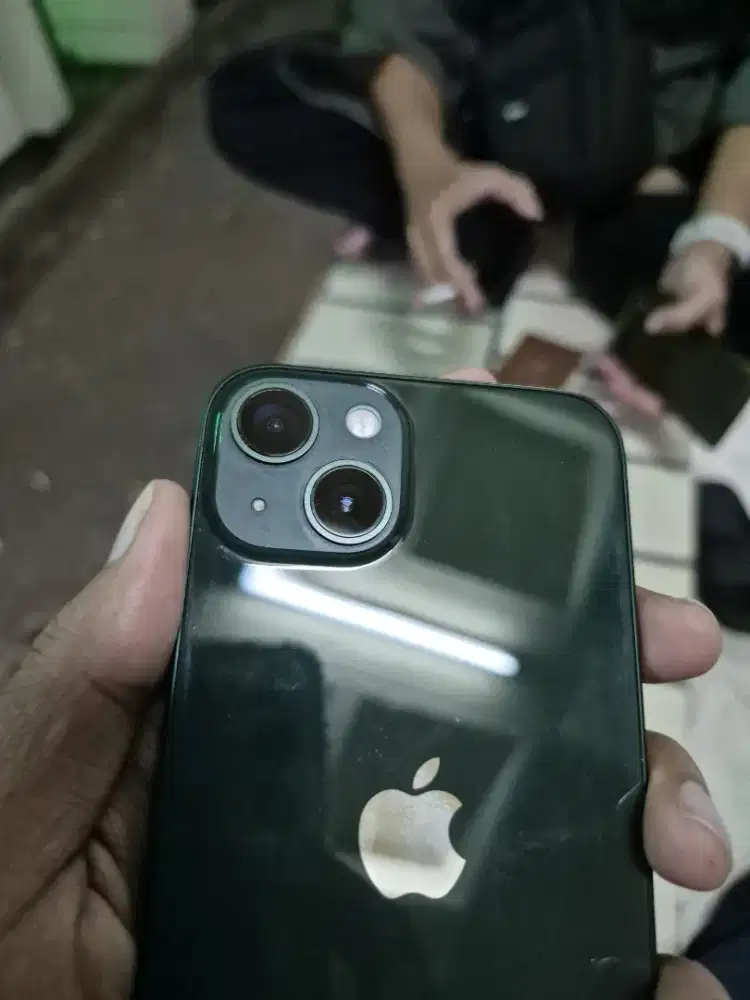 Iphone 13 256gb ibox 
Fullset original