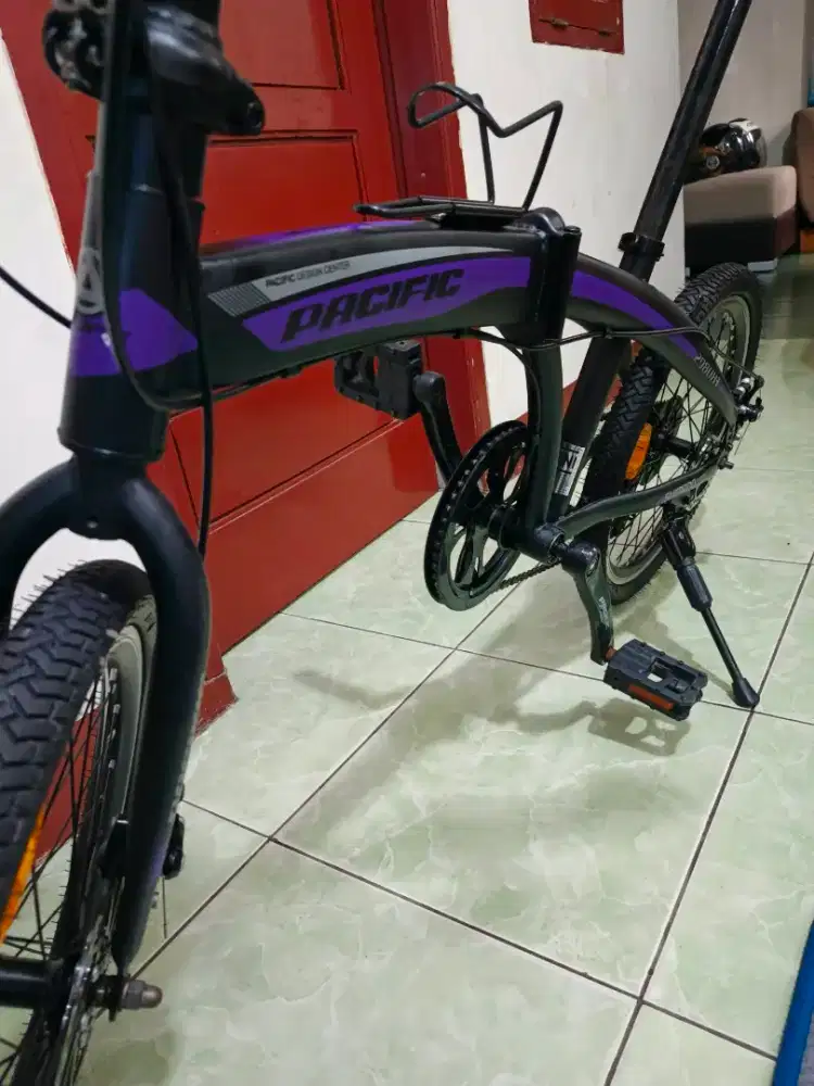 Sepeda lipat pacific