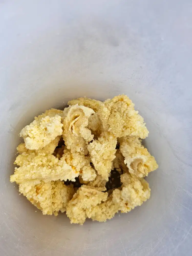 Di butuhkan segera karyawati untuk jaga booth makanan dan minuman