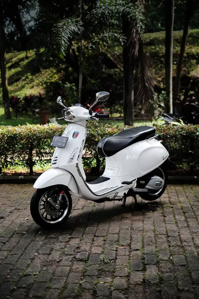 JUAL VESPA MATIC BEKAS/SECOND SPRINT 2021 MURAH BERGARANSI