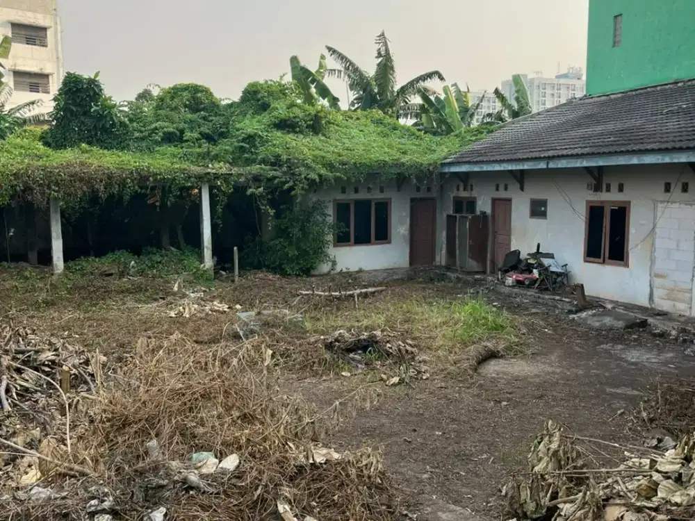 TANAH STRATEGIS 795M2 COCOK UNTUK INVESTASI , DI SUMMARECON SERPONG