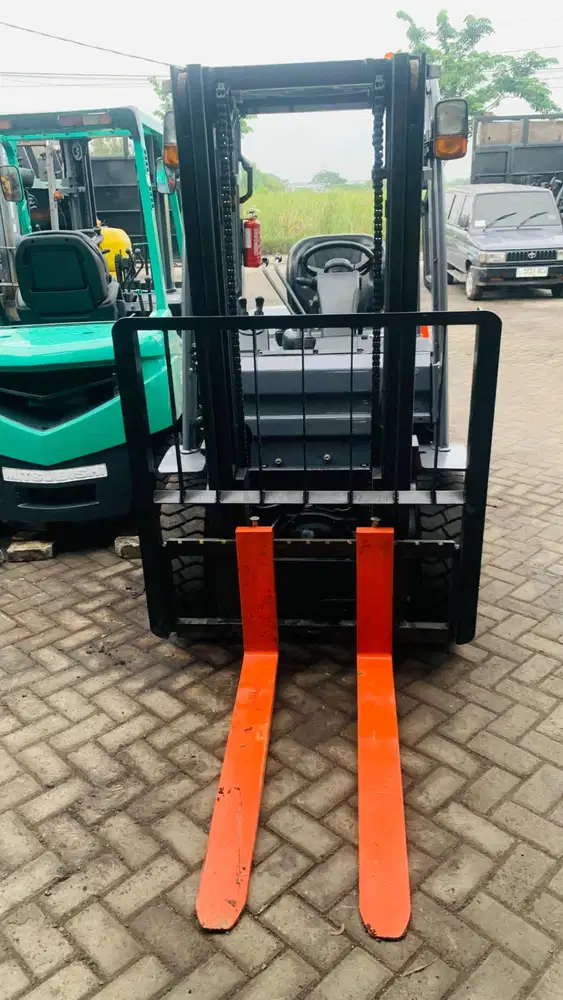 TOYOTA 3 TON MAST 3 METER UNIT NORMAL BERGARANSI